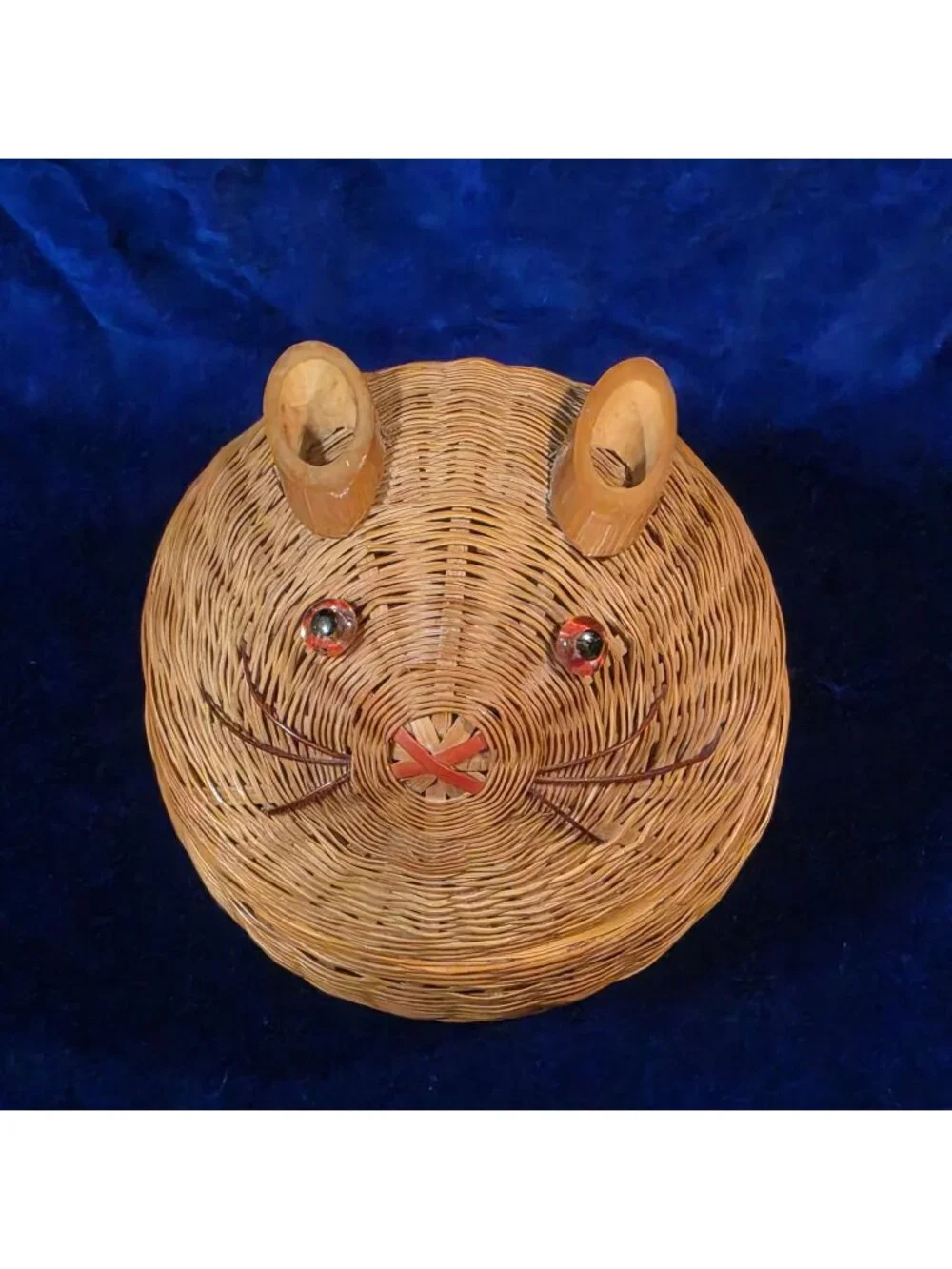 Vintage Woven Wicker Lidded Bunny Basket with Ceramic Liner 4.5